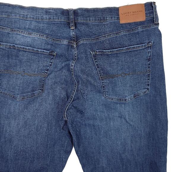Lucky Brand 221 Straight Jeans Mens 38x32 Blue Stretch Designer USA 12" Rise - Picture 9 of 9